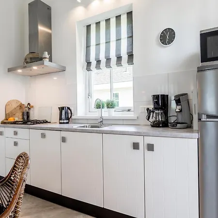 Vakantiehuis Near Dutch Coast & Forest *